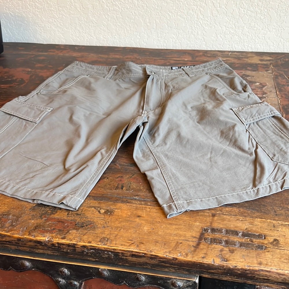 Kuhl Mens shorts